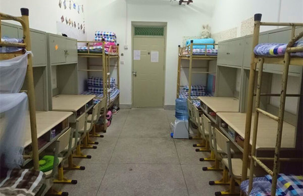 汉中职院医学系开展学生公寓整改活动成效显著-汉中职业技术学院